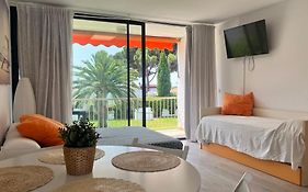 Hostal Residencia Beach